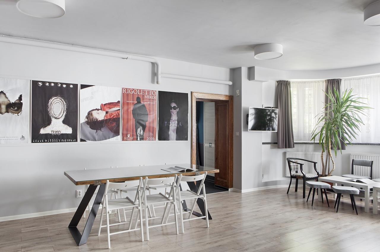 Opera Hostel Poznań Buitenkant foto
